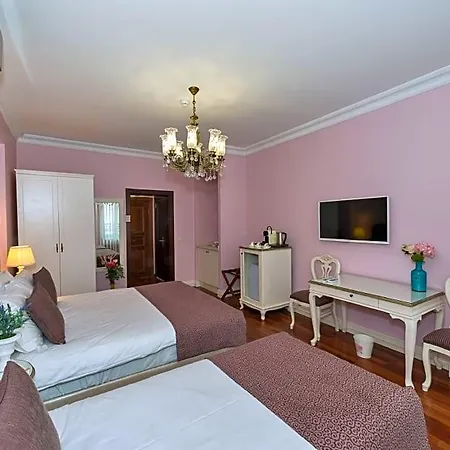 Suitel Bosphorus Taksim 3*