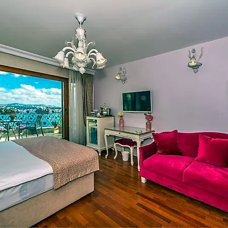 Hotel Suitel Bosphorus Taksim 3*