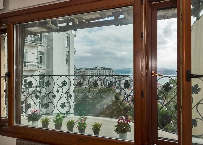 Suitel Bosphorus Taksim 3*