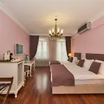 Suitel Bosphorus Taksim 3*