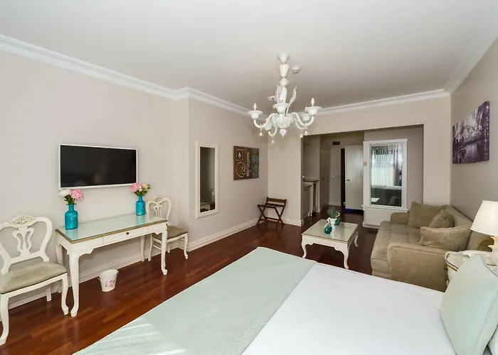 Suitel Bosphorus Taksim 3*