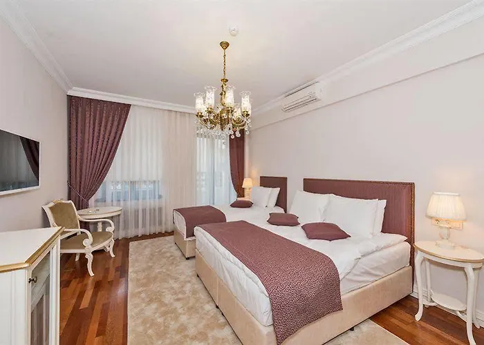 Suitel Bosphorus Taksim 3*